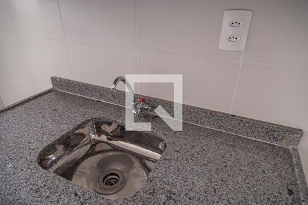 Sala/Cozinha de apartamento à venda com 2 quartos, 37m² em Vila Mira, São Paulo