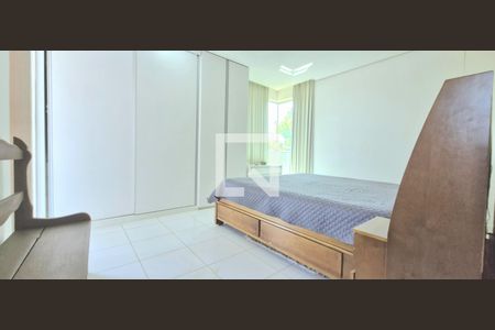 Suíte 2 de casa de condomínio à venda com 3 quartos, 320m² em Recanto da Lagoa, Lagoa Santa