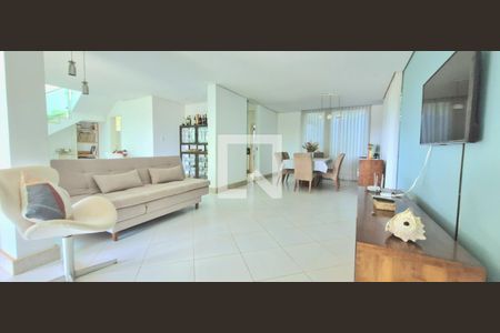 Sala de casa de condomínio à venda com 3 quartos, 320m² em Recanto da Lagoa, Lagoa Santa