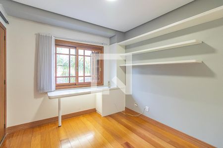 Quarto 1 de casa de condomínio à venda com 3 quartos, 314m² em Tristeza, Porto Alegre