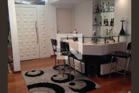 Apartamento à venda com 2 quartos, 180m² em Itaim Bibi, São Paulo