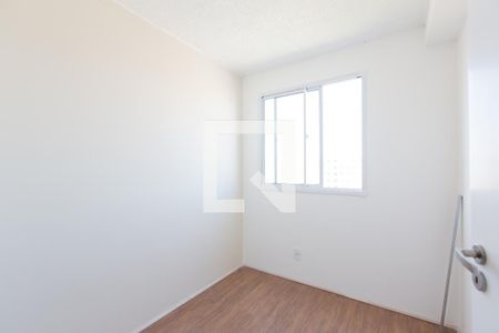 Quarto 1 de apartamento para alugar com 2 quartos, 32m² em Vila Carmosina, São Paulo