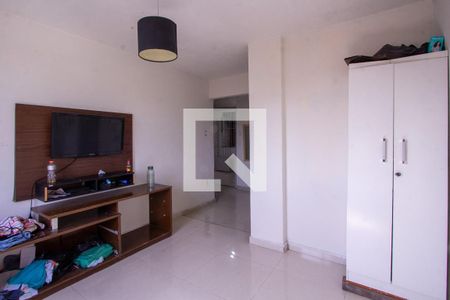 Sala de apartamento para alugar com 1 quarto, 60m² em Trindade, São Gonçalo