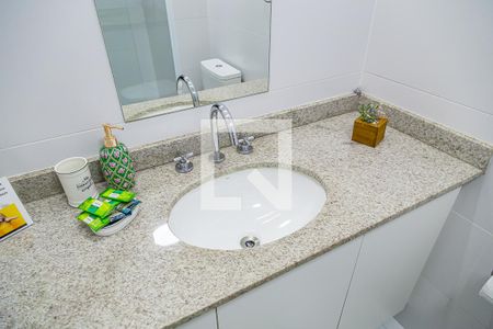 Banheiro de kitnet/studio para alugar com 1 quarto, 20m² em Vila Clementino, São Paulo
