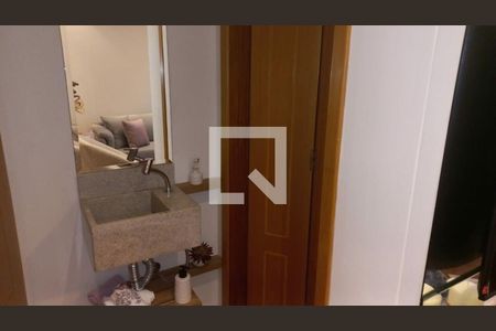 Casa à venda com 2 quartos, 100m² em Cambuci, São Paulo