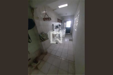 Casa à venda com 3 quartos, 250m² em Vila Norma, São Paulo