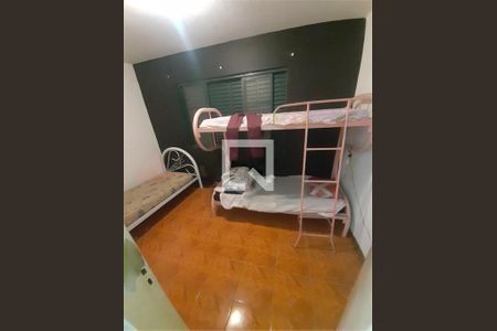 Casa à venda com 3 quartos, 250m² em Vila Norma, São Paulo