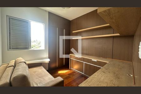 Quarto  de apartamento para alugar com 3 quartos, 95m² em Luxemburgo, Belo Horizonte