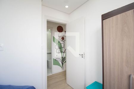 Quarto 2 de apartamento para alugar com 2 quartos, 38m² em Vila Marina, São Paulo