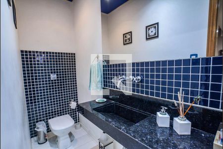 Lavabo da Sala de casa à venda com 4 quartos, 242m² em Utinga, Santo André