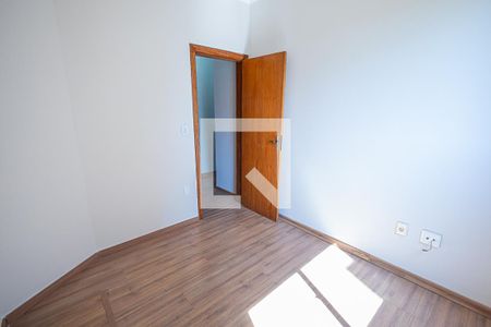 Quarto de apartamento à venda com 2 quartos, 67m² em Castelo, Belo Horizonte