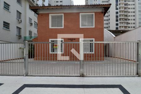 Fachada de apartamento para alugar com 2 quartos, 60m² em Barra Funda, Guarujá