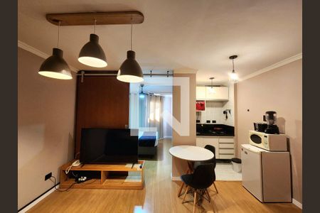 Sala/Cozinha de apartamento para alugar com 1 quarto, 33m² em Moema, São Paulo