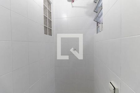 Banheiro de casa para alugar com 1 quarto, 26m² em Aclimação, São Paulo