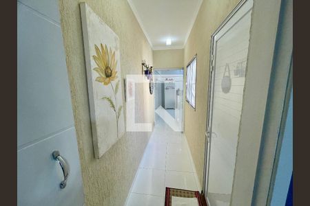 Corredor de casa à venda com 2 quartos, 148m² em Jardim Santa Clara, Guarulhos