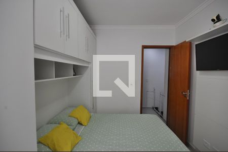 Quarto 1 de casa de condomínio à venda com 2 quartos, 75m² em Vila Nivi, São Paulo