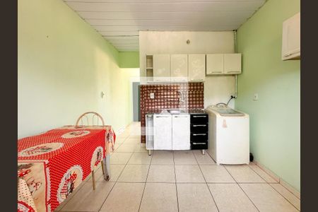 Sala/Cozinha de apartamento para alugar com 1 quarto, 9m² em São Luiz, São José