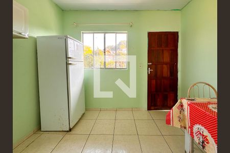 Sala/Cozinha de apartamento para alugar com 1 quarto, 9m² em São Luiz, São José
