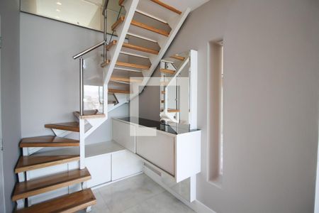 Corredor de apartamento à venda com 2 quartos, 109m² em Moema, São Paulo