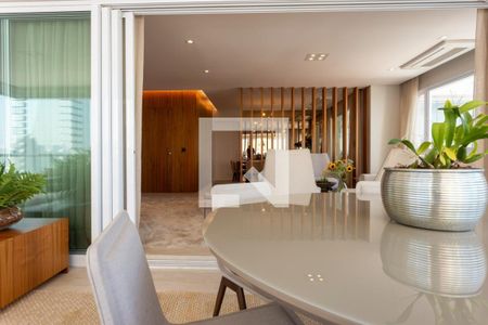 Apartamento à venda com 3 quartos, 225m² em Cidade Monções, São Paulo