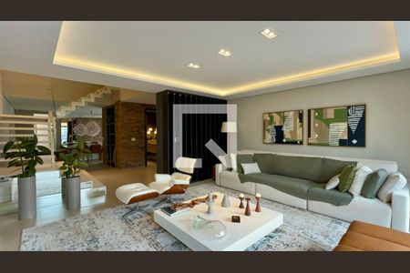 Sala de TV de casa à venda com 4 quartos, 415m² em Jardim Paulista, São Paulo