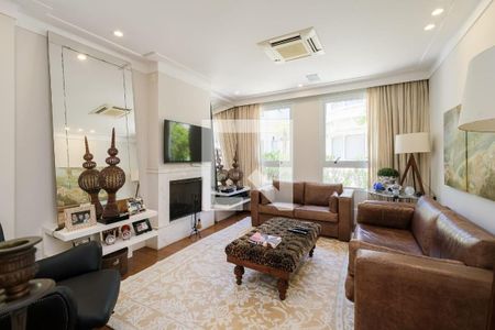 Casa à venda com 4 quartos, 584m² em Jardim Luzitania, São Paulo