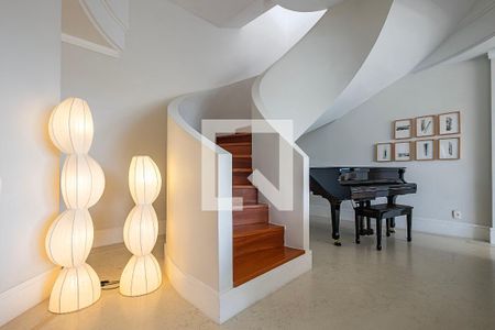 Sala de apartamento à venda com 7 quartos, 555m² em Alto de Pinheiros, São Paulo