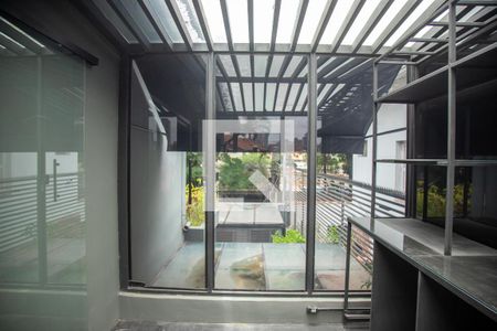 Sacada de casa para alugar com 3 quartos, 370m² em Brooklin, São Paulo
