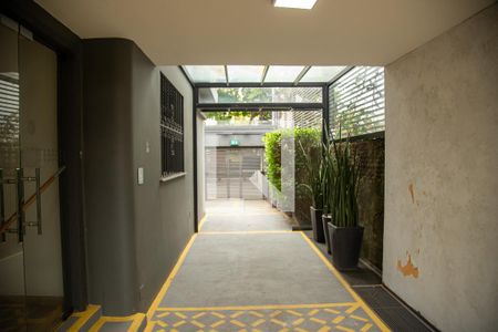 Garagem de casa para alugar com 3 quartos, 370m² em Brooklin, São Paulo