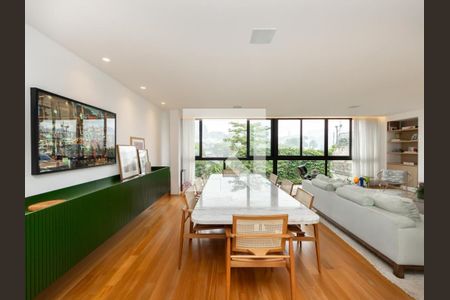 Casa à venda com 3 quartos, 537m² em Jardim Guedala, São Paulo