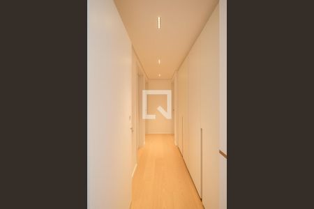 Apartamento à venda com 3 quartos, 252m² em Cidade Jardim, São Paulo