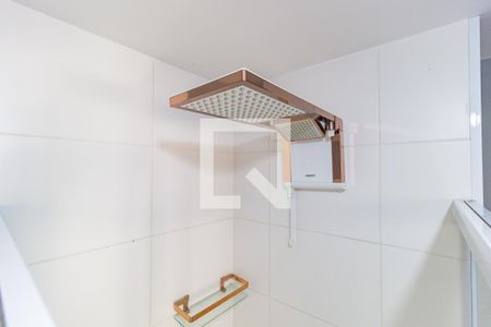 Banheiro de kitnet/studio para alugar com 1 quarto, 19m² em Brás, São Paulo