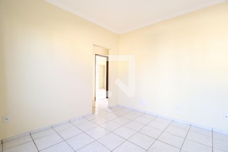 Sala de apartamento para alugar com 3 quartos, 114m² em Santa Mônica, Uberlândia