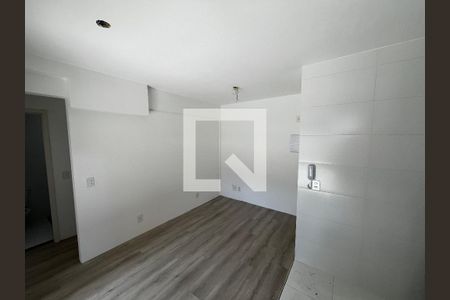 Sala/Cozinha de apartamento para alugar com 2 quartos, 39m² em Carandiru, São Paulo