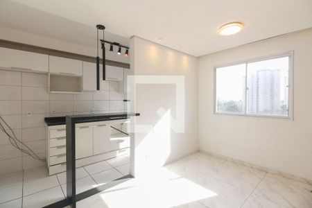 Sala  de apartamento à venda com 2 quartos, 47m² em Penha de França, São Paulo