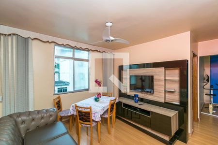 Sala de apartamento para alugar com 2 quartos, 60m² em Olaria, Rio de Janeiro