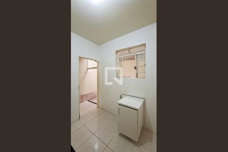 Cozinha de casa à venda com 2 quartos, 70m² em Santa Ines, Belo Horizonte