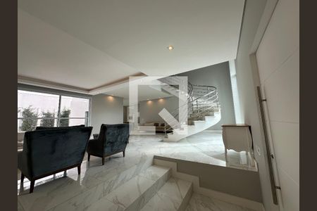 Sala de casa para alugar com 4 quartos, 412m² em Alphaville Residencial Um, Barueri