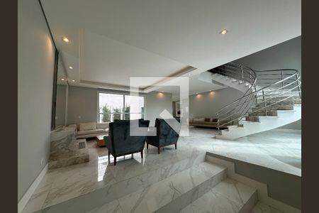 Sala de casa para alugar com 4 quartos, 412m² em Alphaville Residencial Um, Barueri