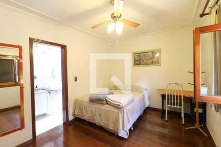 Casa de condomínio à venda com 600m², 6 quartos e 6 vagasSuíte 1