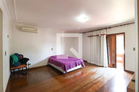 Casa de condomínio à venda com 600m², 6 quartos e 6 vagasSuíte 4