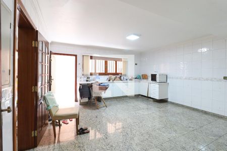 Casa de condomínio à venda com 600m², 6 quartos e 6 vagasCozinha
