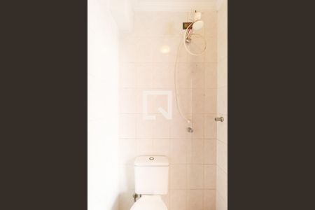 Casa de condomínio à venda com 600m², 6 quartos e 6 vagasBanheiro de Serviço