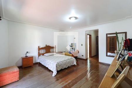 Casa de condomínio à venda com 600m², 6 quartos e 6 vagasSuíte 3