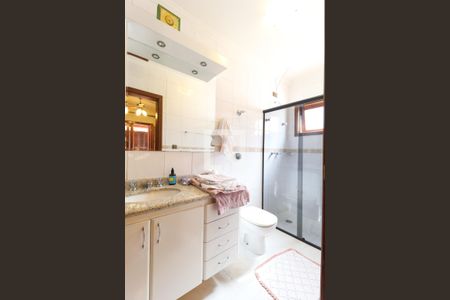 Casa de condomínio à venda com 600m², 6 quartos e 6 vagasBanheiro da Suíte 1