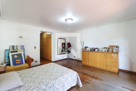 Casa de condomínio à venda com 600m², 6 quartos e 6 vagasSuíte 3