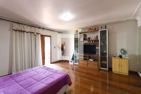 Casa de condomínio à venda com 600m², 6 quartos e 6 vagasSuíte 4