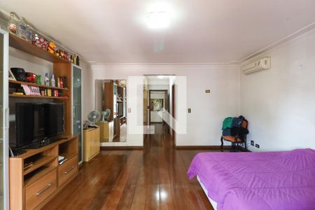 Casa de condomínio à venda com 600m², 6 quartos e 6 vagasSuíte 4