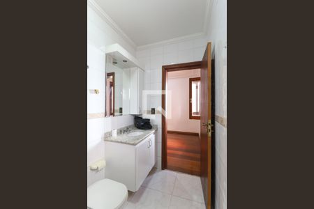 Casa de condomínio à venda com 600m², 6 quartos e 6 vagasBanheiro Suíte 5