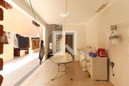 Casa de condomínio à venda com 600m², 6 quartos e 6 vagasÁrea de Serviço